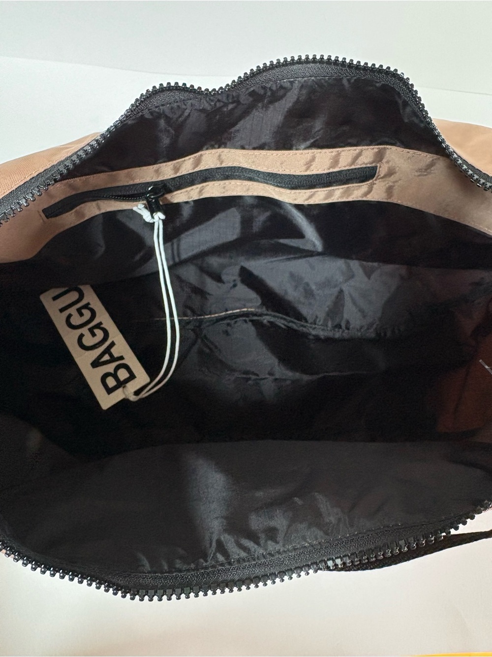 NWT BAGGU Large Crescent Bag - Cocoa - Picture 13 of 14